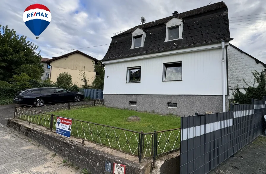 Branding Kopie - Haus kaufen in Nohfelden - Riesen Grundstück mit charmanten Einfamilienhaus