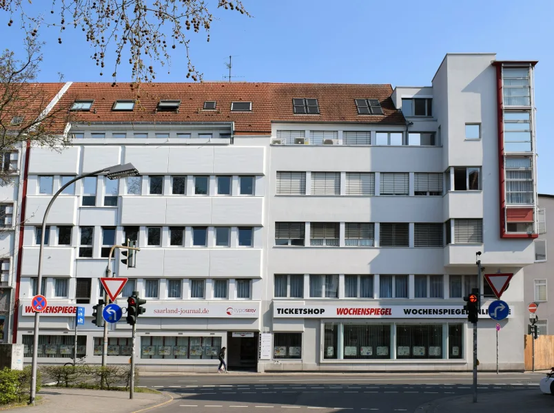 Ansicht - Büro/Praxis mieten in Saarbrücken - Moderne Büro- und Praxisflächen in Top-City-Lage von Saarbrücken!