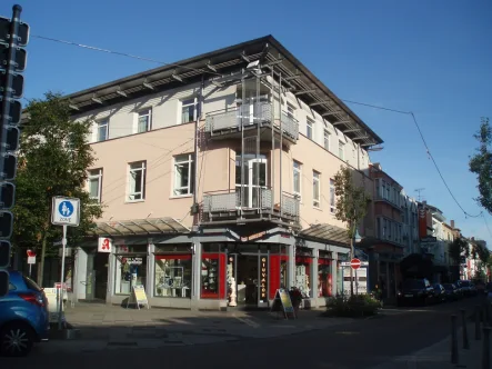 Ansicht.jpg - Laden/Einzelhandel mieten in Dillingen/Saar - Schickes Ladenkokal in gepflegtem, modernen Wohn- und Geschäftshaus