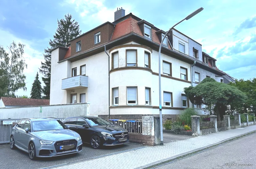 Ansicht - Wohnung kaufen in Saarbrücken / Malstatt - Eigentumswohnung mit Balkon und Garage aus Bankverwertung