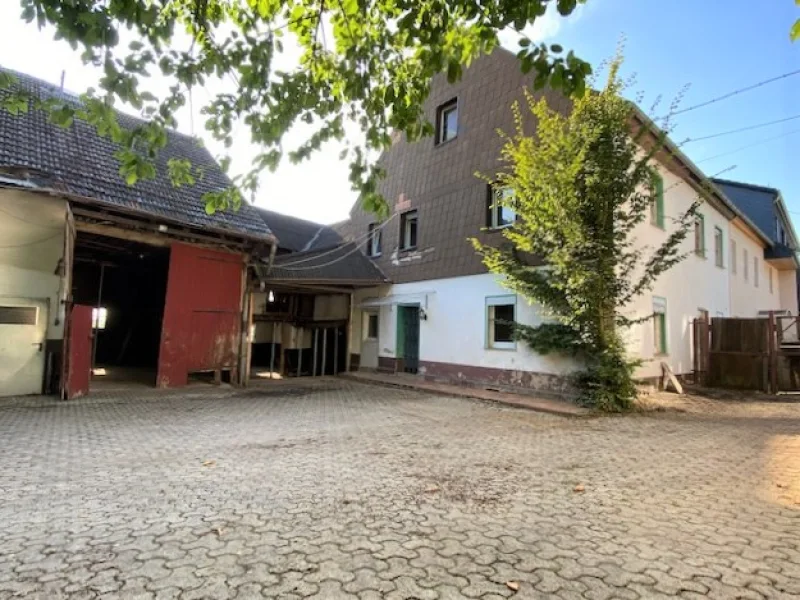 Innenhof Ansicht 1