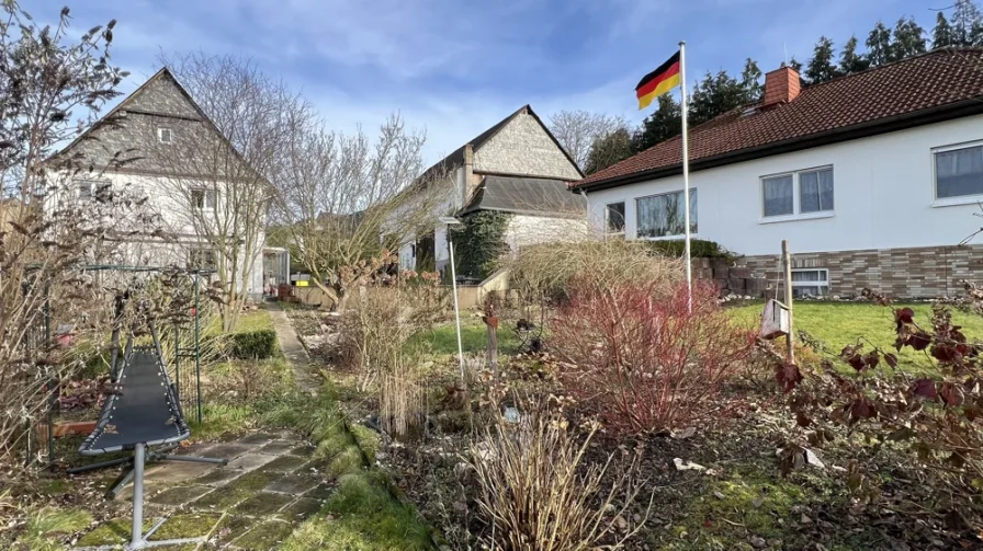 Garten mit Wohnhäuser