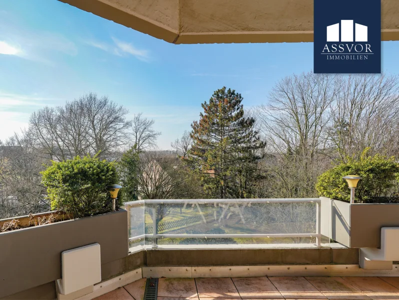 Ausblick - Wohnung kaufen in Düsseldorf - Sonnenverwöhnte Zweizimmer-Wohnung mit Wintergarten in ruhiger Lage von Unterbach!