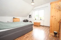 Schlafzimmer DG