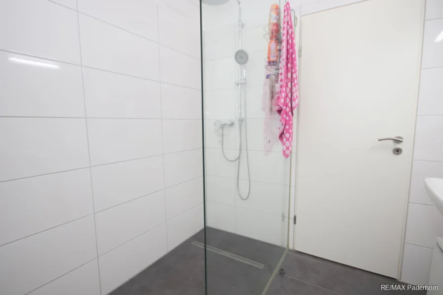 Badezimmer 1. OG links