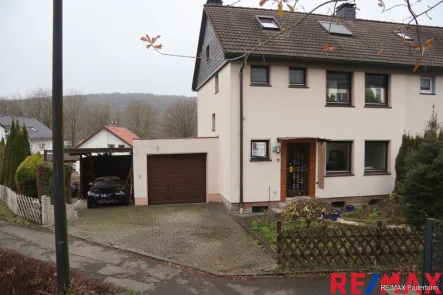  - Haus kaufen in Arnsberg / Neheim - Ihr Platz in der ersten Reihe!