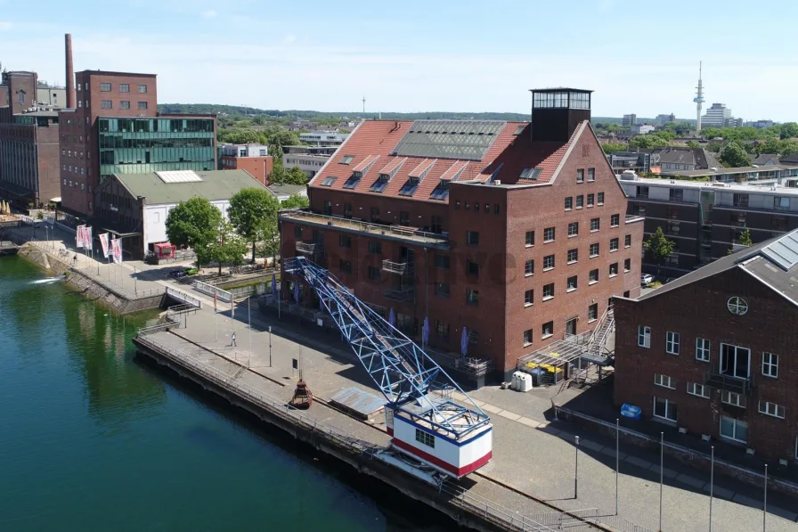 Luftansicht - Büro/Praxis mieten in Duisburg - Exklusive Bürofläche mit Balkon und Blick auf den Innenhafen!!!
