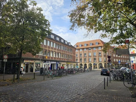  - Laden/Einzelhandel mieten in Münster - VERMIETET! Großzügiges City-Ladenlokal am Eingang der Fußgängerzone Salzstraße mit 20 m Schaufensterfront