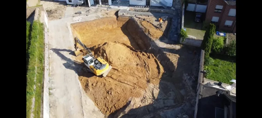 Bild1 - Haus kaufen in Langenfeld - Kapitalanlage mal anders: 5 Neubaureihenhäuser!