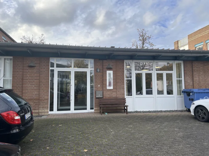 Bild1 - Büro/Praxis mieten in Leverkusen-Schusterinsel - Hochwertige ebenerdige Büro-/Praxisflächen