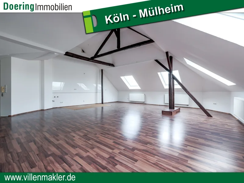 Hauptraum - Wohnung kaufen in Köln - Traumhafte Dachgeschoss-Wohnung in Denkmalschutz-Immobilie in Mülheim