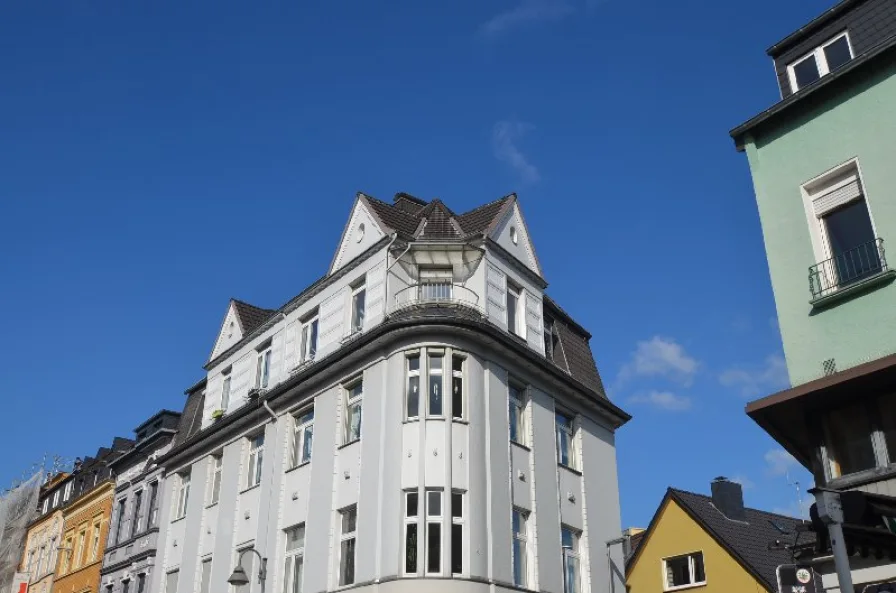 Hausansicht - Wohnung mieten in Siegburg -  ***Gemütliche Altbauwohnung im Zentrum***