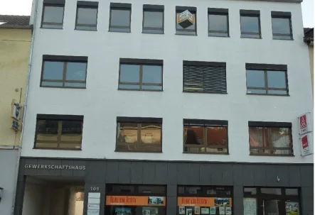 Straßenansicht - Büro/Praxis mieten in Siegburg - *** Top Lage Siegburg/City! Ideal für Kanzlei oder Arztpraxis *** PROVISIONSFREI