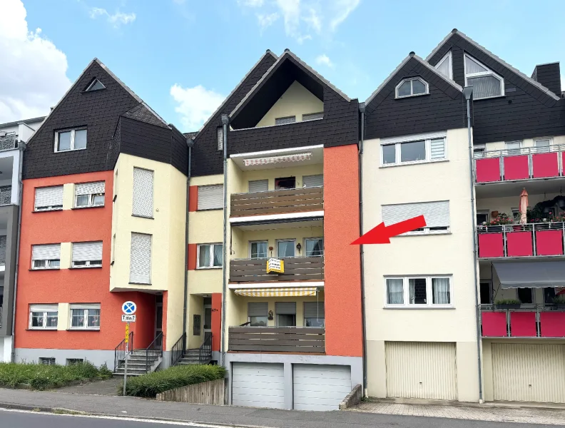 Straßenansicht - Wohnung kaufen in Siegburg - Sicherheit durch Immobilienkauf! Attraktive Kapitalanlage in Siegburg-Kaldauen