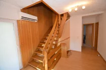 Treppe zum DG