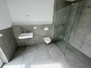 Badezimmer- Rahn Immobilien