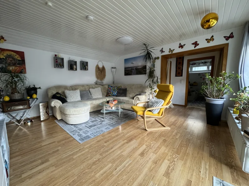 M 2413, DG, Wohnzimmer, Rahn Immobilien, Ennepetal, Nico Vaccarella