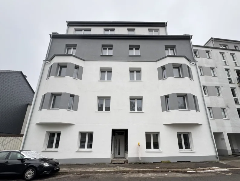 M 2362, Außenansicht, Rahn Immobilien, Nico Vaccarella, Gevelsberg - Wohnung mieten in Gevelsberg - Sanierte 3-Zimmer-Wohnung mit Balkon in der City von Gevelsberg