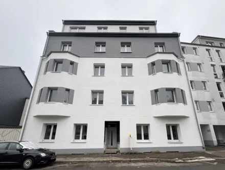 M 2362, Außenansicht, Rahn Immobilien, Nico Vaccarella, Gevelsberg - Wohnung mieten in Gevelsberg - Sanierte 2-Zimmer-Wohnung mit Balkon in der City von Gevelsberg