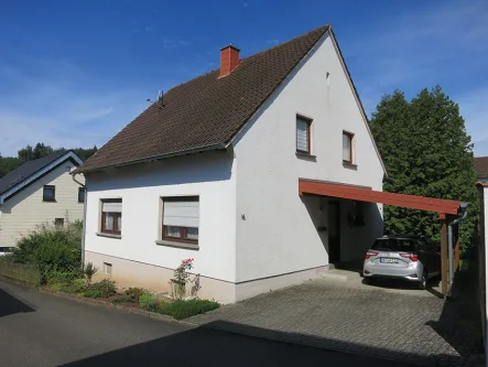 5742-01 - Haus kaufen in Contwig - Einfamilienhaus in Contwig, ruhige Lage, 144 m2 Wfl., 500 m2 Areal