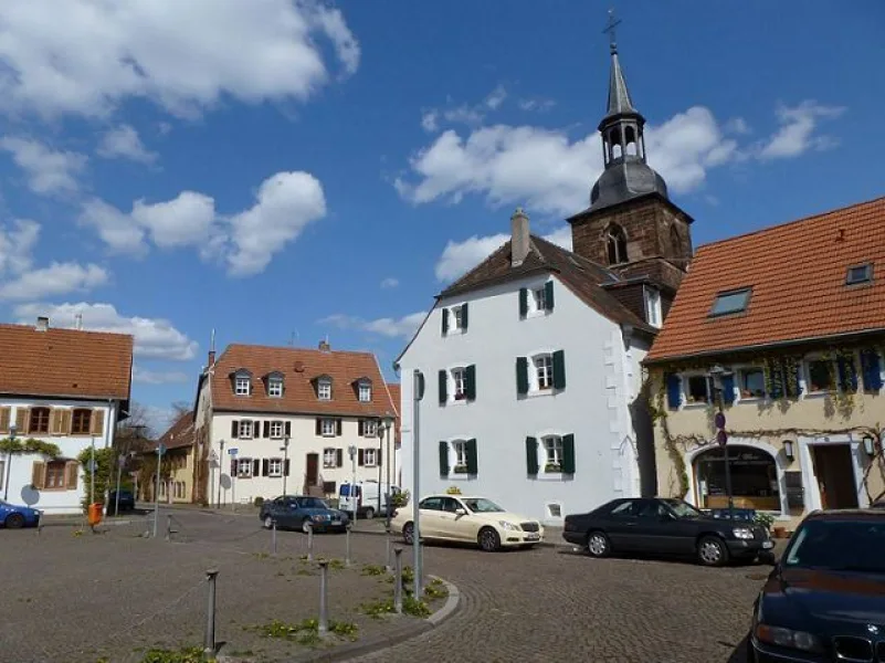 Marktplatz_St_Arnual