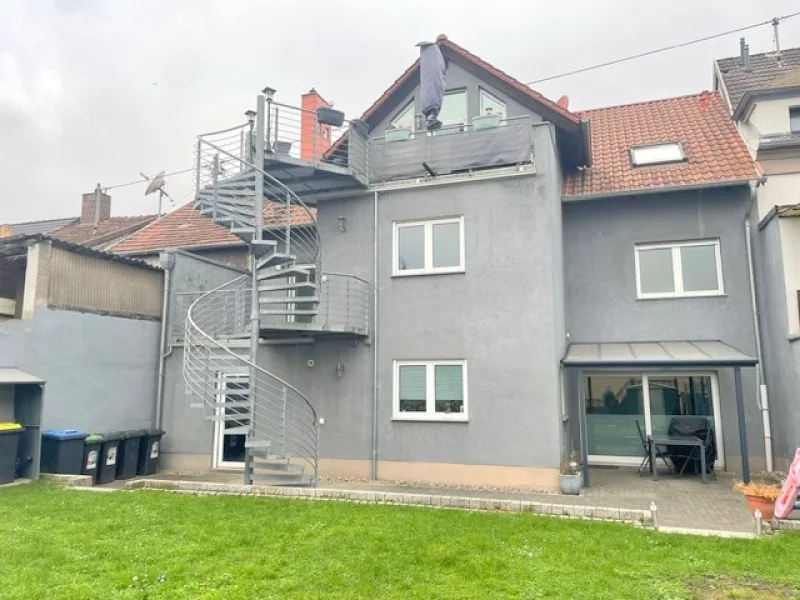 Rückansicht - Wohnung mieten in Saarwellingen - Attraktive 4 ZKB-Wohnung in Saarwellingen