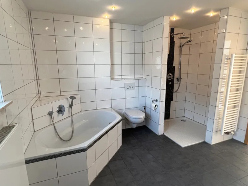 Badezimmer OG