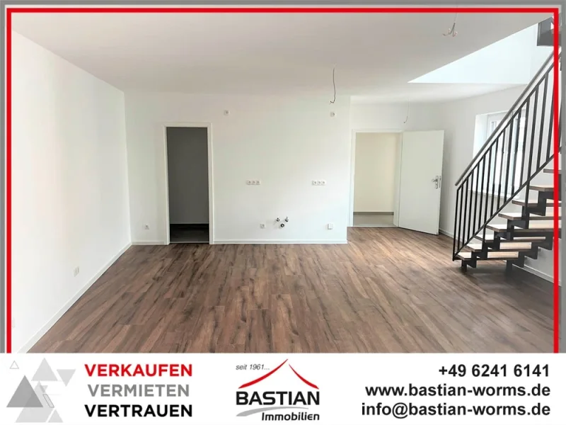 Headfoto 1384 - Haus kaufen in Worms / Hochheim - Investmentpaket: 5-Familienhaus - Neubau! Worms-Hochheim!