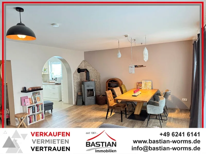 Headfoto - Haus kaufen in Flörsheim-Dalsheim - Die müsste Ihnen gefallen: DHH mit großem Platzangebot, guter Ausstattung, Westgarten, Garage!