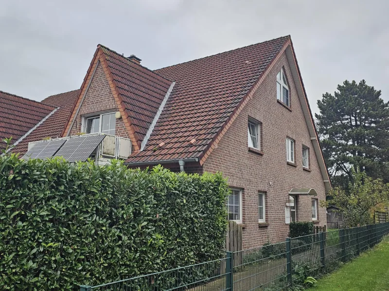 Hausansicht - Wohnung mieten in Wesel - Begehrte Wohnlage von Wesel! 3,5-Zimmer Wohnung in Lackhausen sucht neuen Mieter 