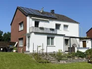 Modernisiertes 2-Fam.-Haus in...