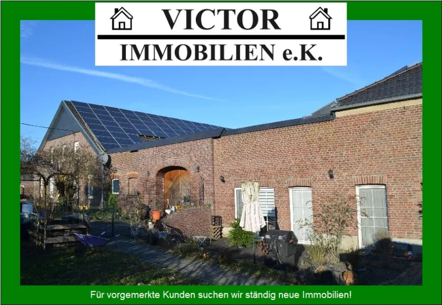 Vorderansicht mit 2 Wohnungen - Haus kaufen in Kerken - Niederrheinischer Vierkanthof mit 3 Wohnungen +1 Appartement, neue 15X30m Halle, Stall, Reitplatz