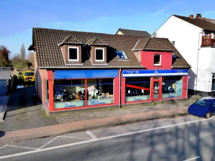 Gebäudeansicht - Haus kaufen in Kleve - Wohn- und Geschäftshaus in Kleve - Kellen mit Vergrößerungspotential (Aufstockung)