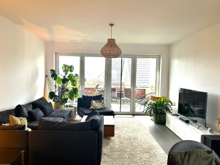 Wohnzimmer mit Balkon - Wohnung mieten in Kerken - Moderne OG-Wohnung mit großem Balkon