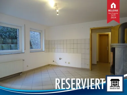 Reserviert - Wohnung mieten in Rheinbach - !!RESERVIERT!! Renovierte 2-Zimmer-Wohnung mit Kamin in Rheinbach-Wormersdorf