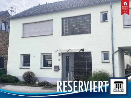 Reserviert! - Wohnung kaufen in Swisttal - Modernisierte Maisonette-Wohnung mit Gestaltungspotential