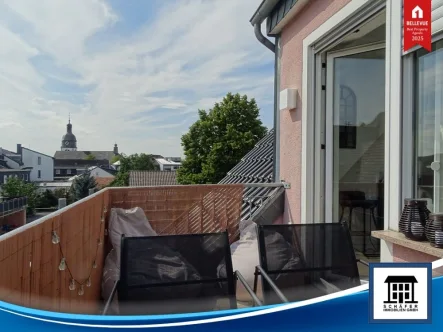 Balkon - Wohnung mieten in Rheinbach - 2-Zimmer-Wohnung mit Balkon, zwei Bädern und edlem Fliesenboden in bester Lage von Rheinbach-Stadt