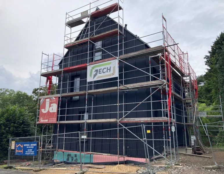 Außenansicht - Wohnung mieten in Bad Honnef - Bad Honnef - 4-Zimmerwohnung mit Dachterrasse im Erstbezug