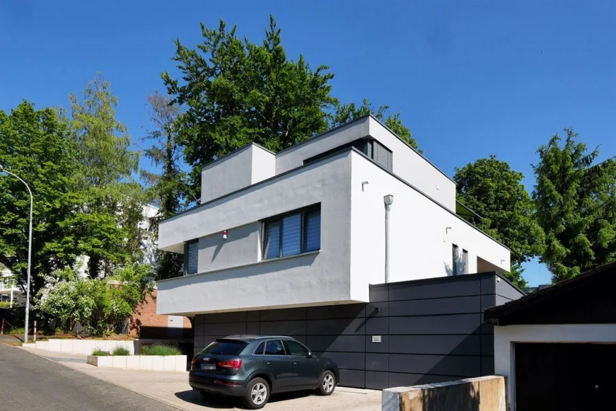 Komfort in allerbester Wohnlage - Wohnung mieten in Bad Honnef - Komfort in allerbester Wohnlage! Sie wohnen ruhig, direkt am Naturschutzgebiet.