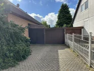 Garage + Stellplatz