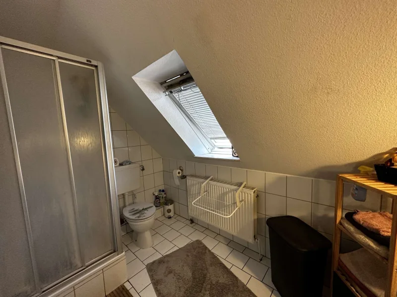 Badezimmer DG