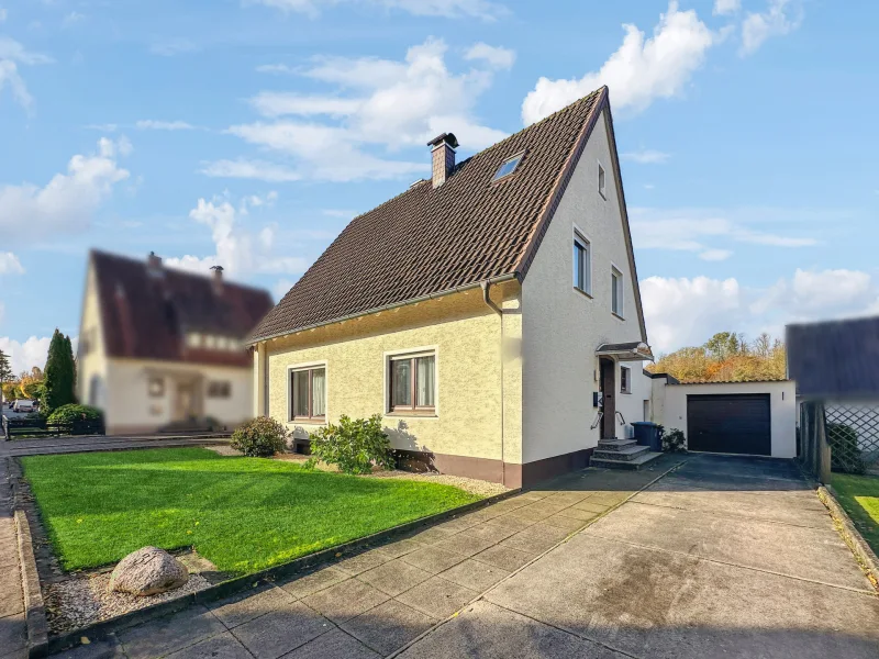 Hausansicht - Haus kaufen in Spenge - Einfamilienhaus in TOP Lage von Spenge