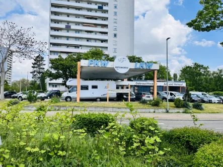 Straßenansicht 2 - Grundstück kaufen in Ludwigshafen - Verkehrsgünstig gelegenes Grundstück in Ludwigshafen