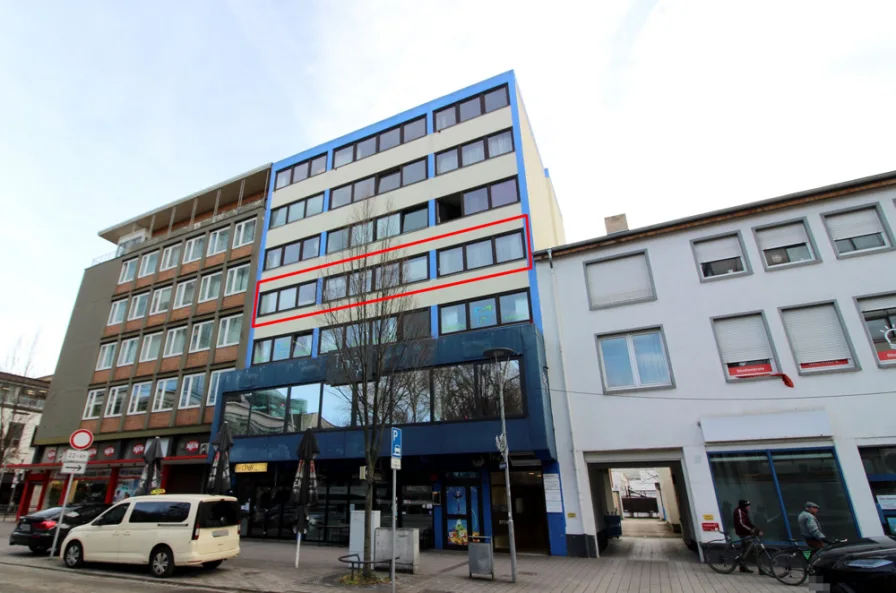 Außenansicht - Büro/Praxis kaufen in Ludwigshafen am Rhein - Praxisetage in zentraler Lage Ludwigshafens!