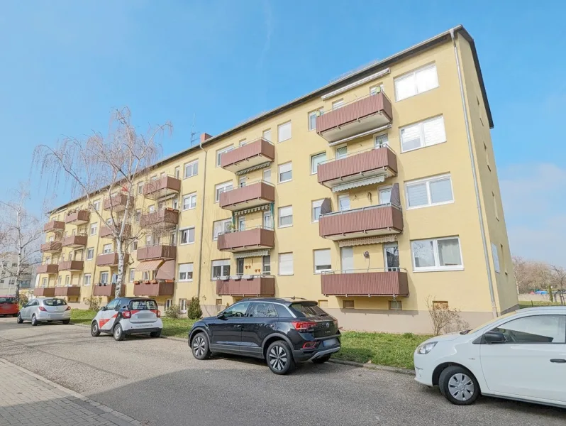 Außenansicht - Wohnung kaufen in Bad Dürkheim - Entwicklungsobjekt: 3-ZKB-Eigentumswohnung mit durchdachter Raumaufteilung