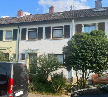 Hausansicht - Haus kaufen in Limburgerhof - Reihenmittelhaus in guter und ruhiger Wohnlage von Limburgerhof