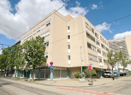 Außenansicht - Wohnung kaufen in Ludwigshafen am Rhein - Sehr gut vermietet - Kapitalanlage direkt in der City