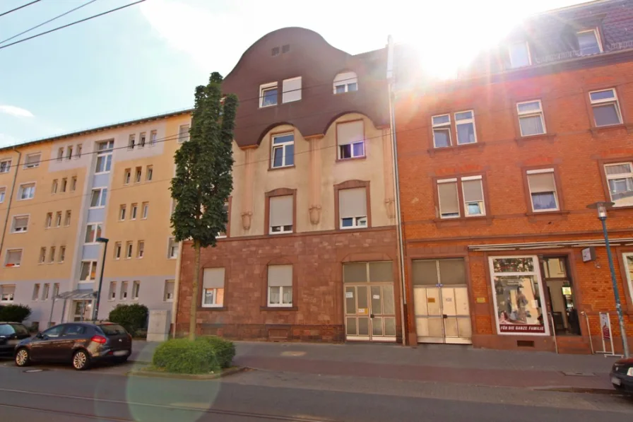 Außenansicht - Wohnung mieten in Mannheim - Gemütliche und helle 2-ZKB-Wohnung in Mannheim-Rheinau