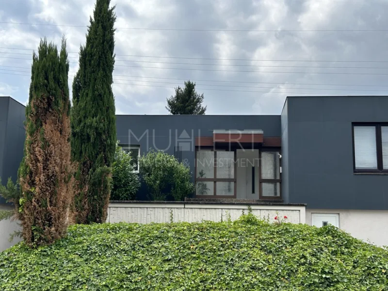 Außenansicht TITEL - Büro/Praxis mieten in Mutterstadt - Attraktive Büroräume mit Terrasse in ruhiger Lage im Gewerbegebiet