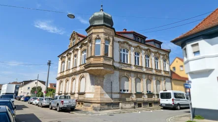 Außenanischt - Haus kaufen in Ludwigshafen - Historisches Juwel zum Verlieben: Großzügige 3-Parteienresidenz mit Jugendstilfassade